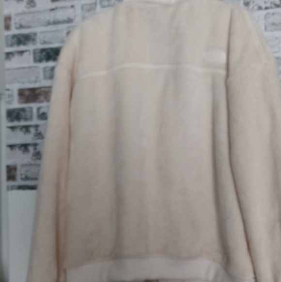 The North Face Women's Cream Fleece Jacket - Picture 5 of 7